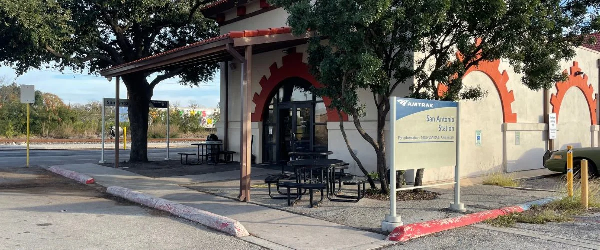 San Antonio Amtrak Station, Routes & Schedule