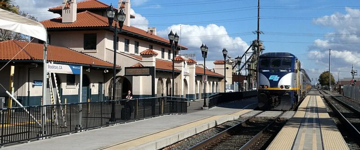 Amtrak Station Near Calaveras County Airport (CPU)