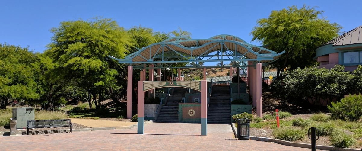 Santa Clarita-Newhall Amtrak Station