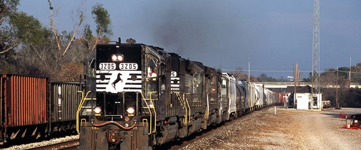 Schriever Amtrak Station, Routes & Schedule