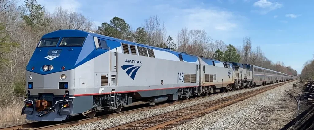 Services Offered on Amtrak Trains from New York City to Washington, D.C.