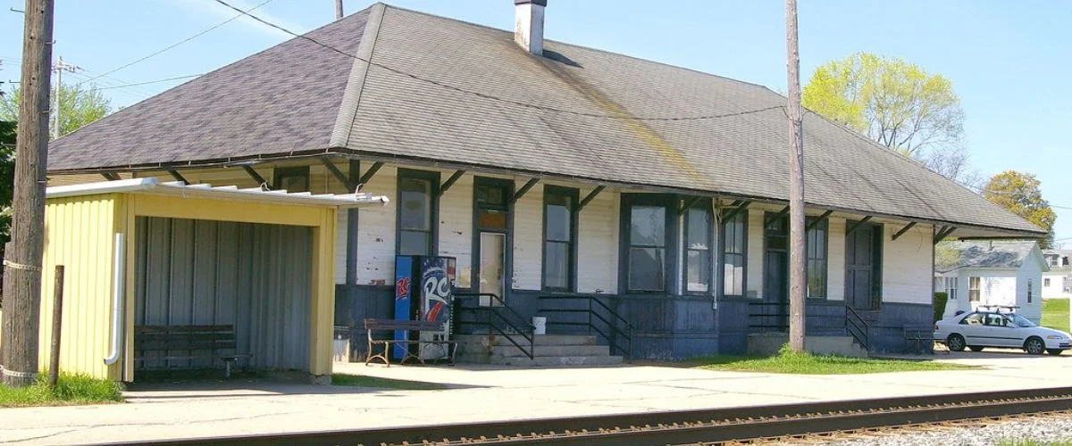 Tomah Amtrak Station, Routes & Schedule