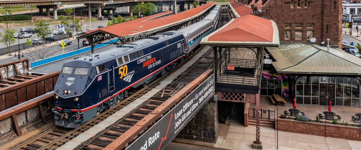 Wallingford Amtrak Thruway Station