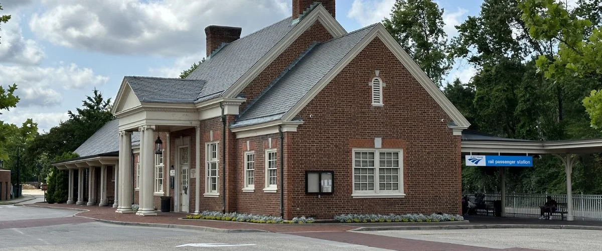Williamsburg Amtrak Station, Route & Schedule