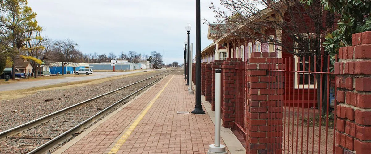 Amtrak Station Near Ada Regional Airport (ADH)