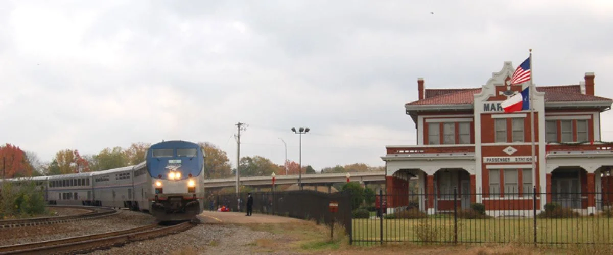Amtrak Station Near Clarksville/Red River County Airport (LBR)