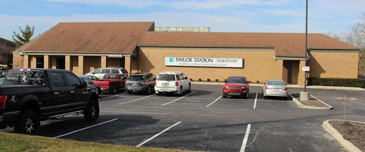 Amtrak Station Near Georgetown Executive Airport (GTU)