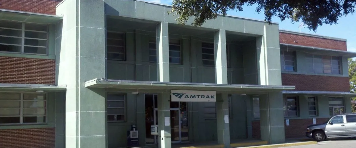 Amtrak Station Near Goose Bay Airport (YYR)