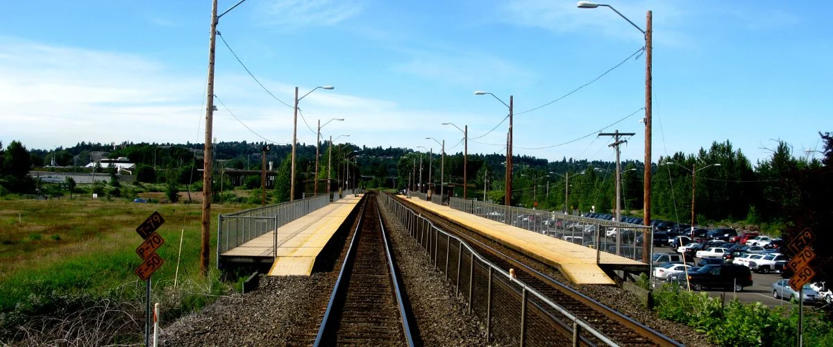 Amtrak Station Near Lakefield Airport (CQA)