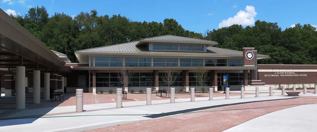 Amtrak Station Near Madison County Airport (UYF)
