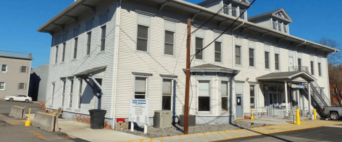 Amtrak Station Near Lonesome Pine Airport (LNP)