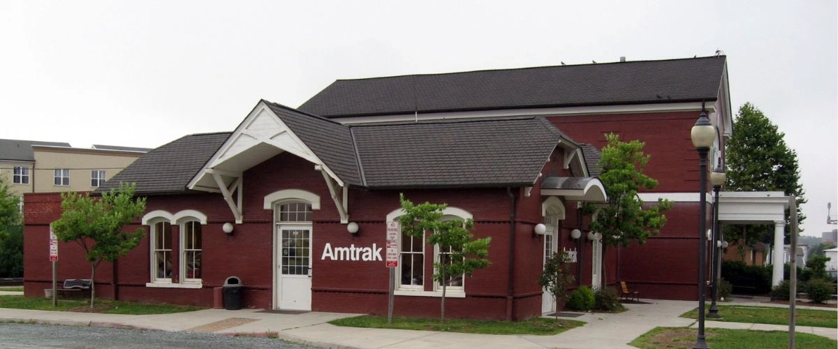 Top 10 Hotels near Charlottesville Union Station