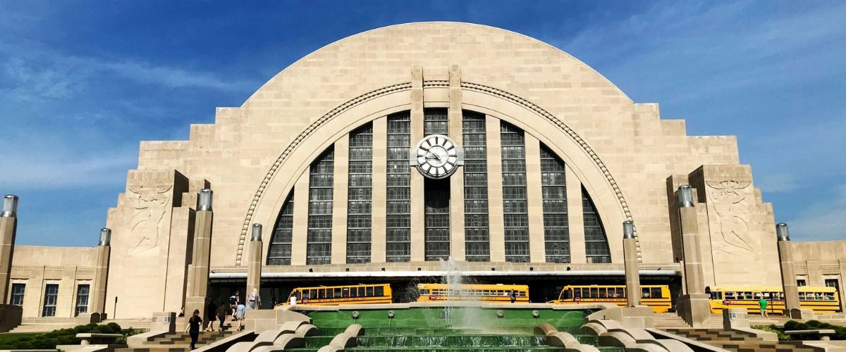 Top 10 Hotels near Cincinnati Union Terminal