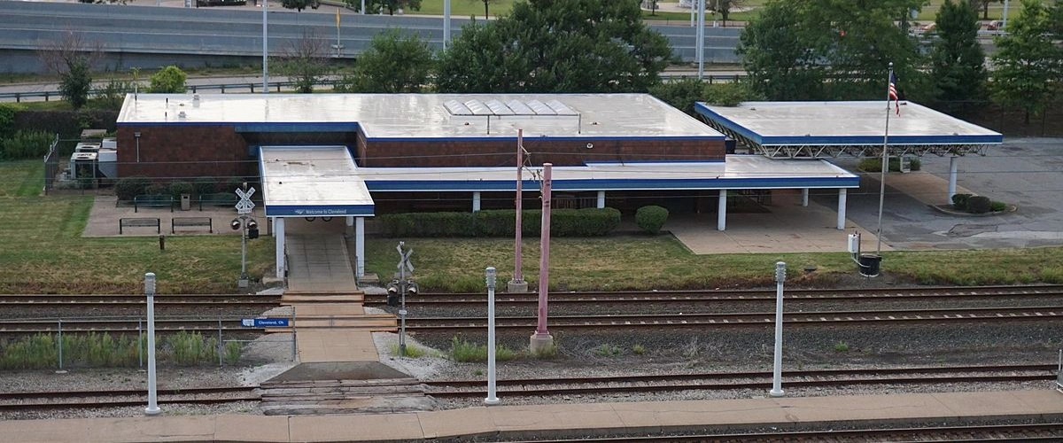 Top 10 Hotels near Cleveland Lakefront Station