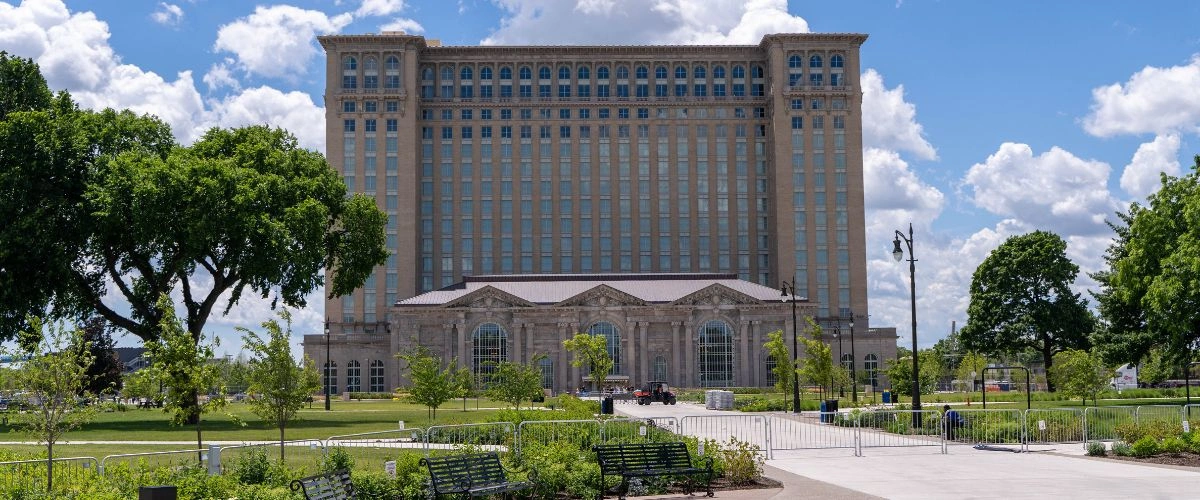 Top 10 Hotels near Detroit Michigan Central Station
