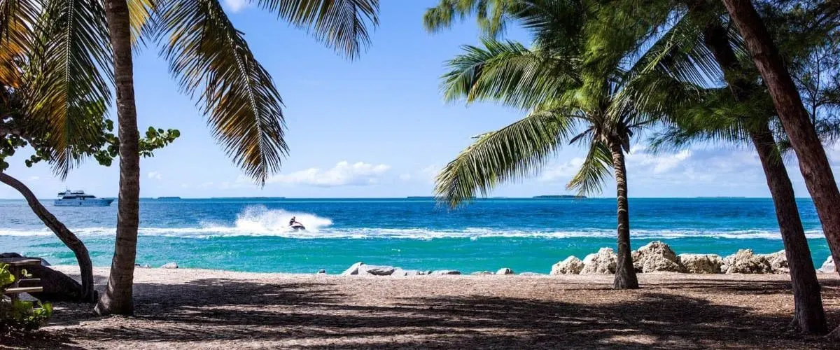 12 Best Amtrak Winter Beach Destinations