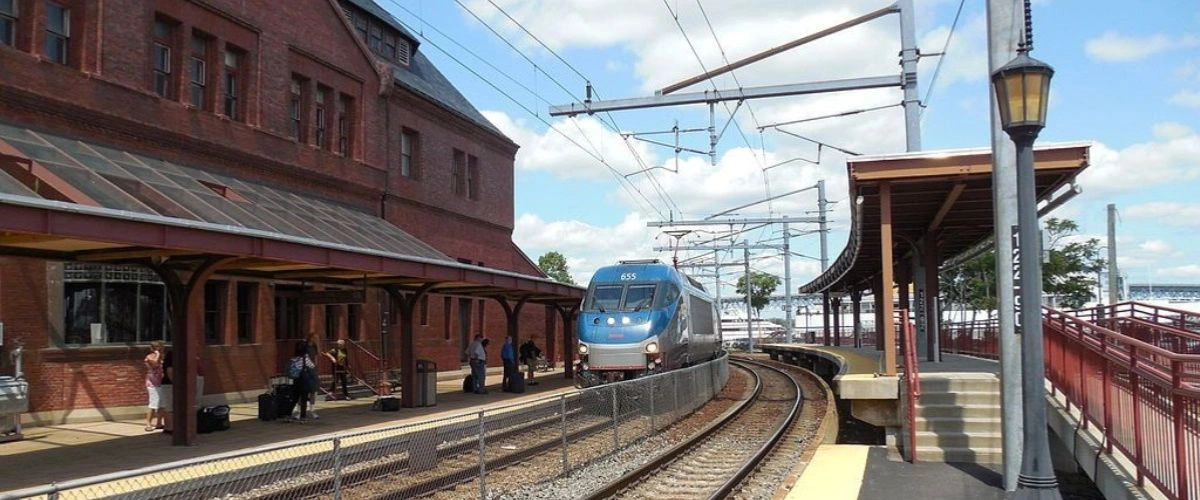 Car Rental Davenport Amtrak Station