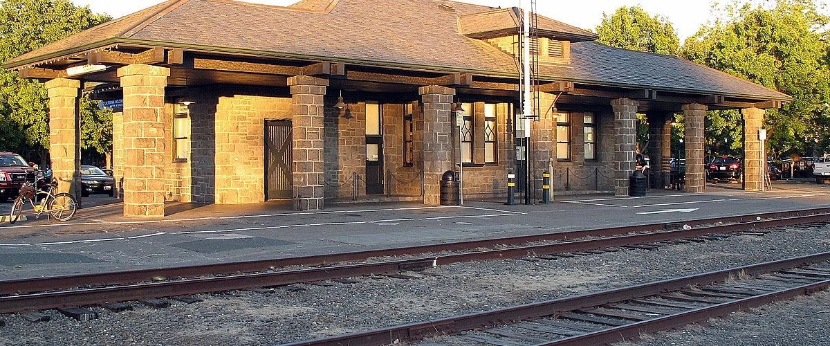 Car Rental Arcata/Eureka Amtrak Station