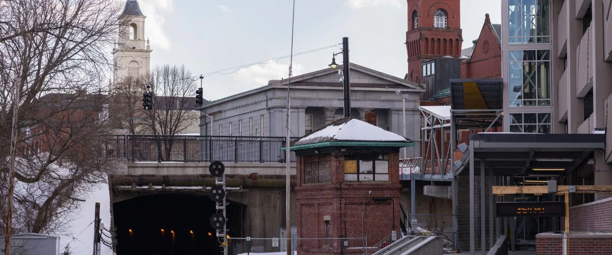 What Amtrak station is closest to Salem, MA? 