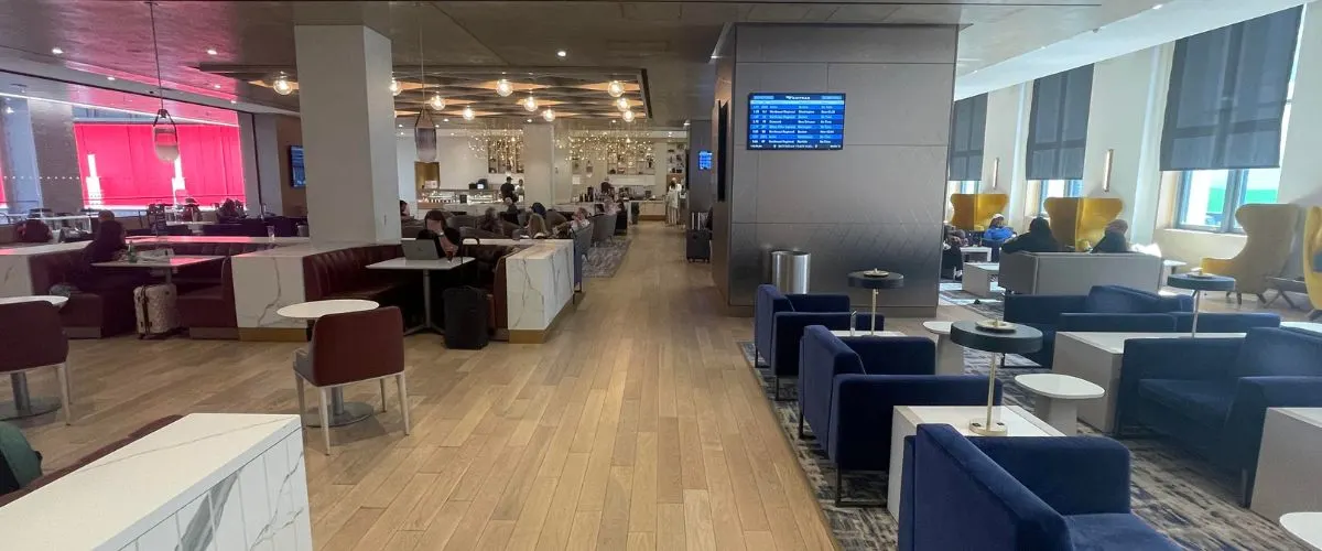 Amtrak Metropolitan Lounge [2025 Guide]